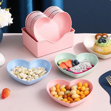 8Pcs Heart Shaped Spit Bone Dish Plates Food Grade Plastic Spit Bone Dish Dining Table Plate