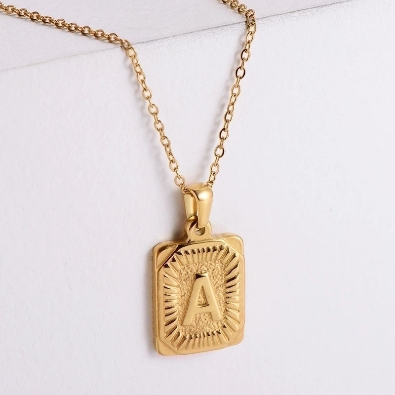 304 Stainless Steel 18K Gold Plated Minimalist Plating Letter No Inlaid Pendant Necklace