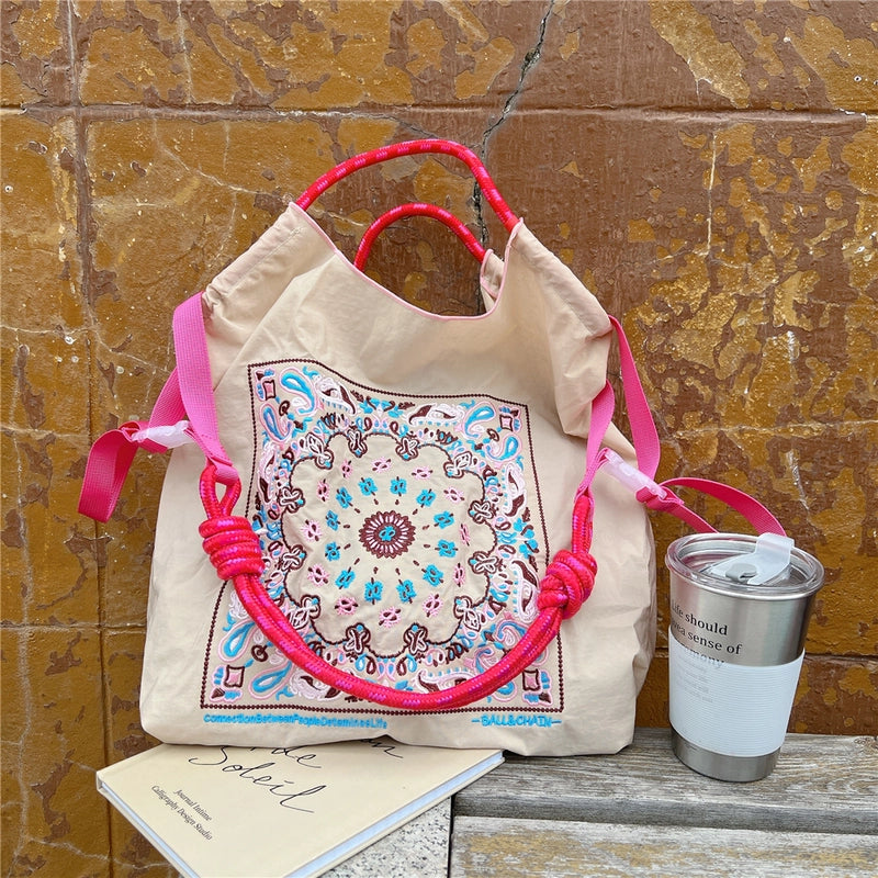 Women's Medium Polyester Animal Plant Streetwear Square Open Shopping Bags