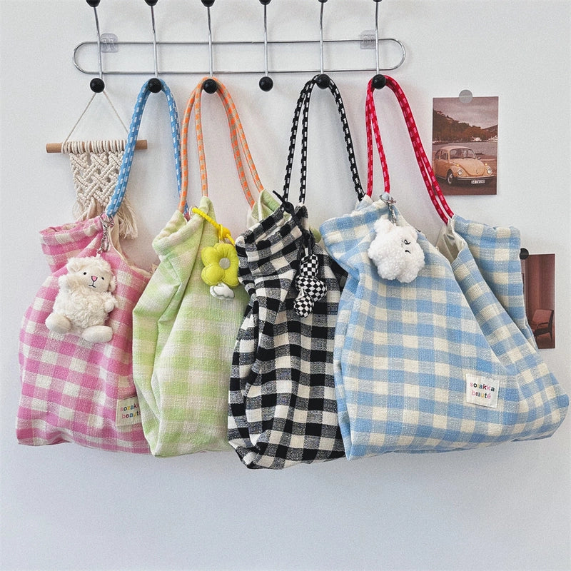 Women's Medium Canvas Plaid Basic Vintage Style Square Open Tote Bag
