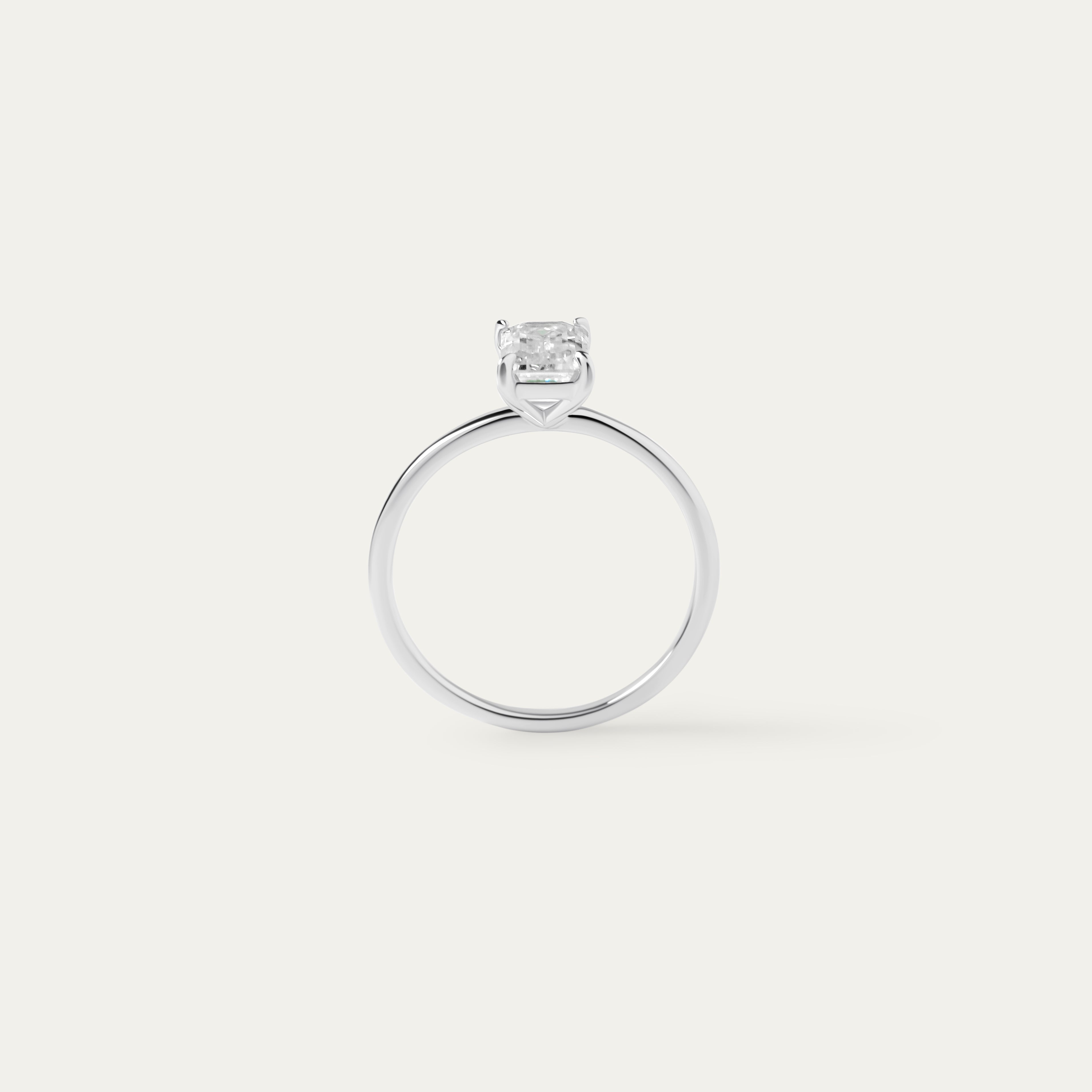 Emma 1.0ct Moissanite Ring (925 Sterling Silver. Size 7)