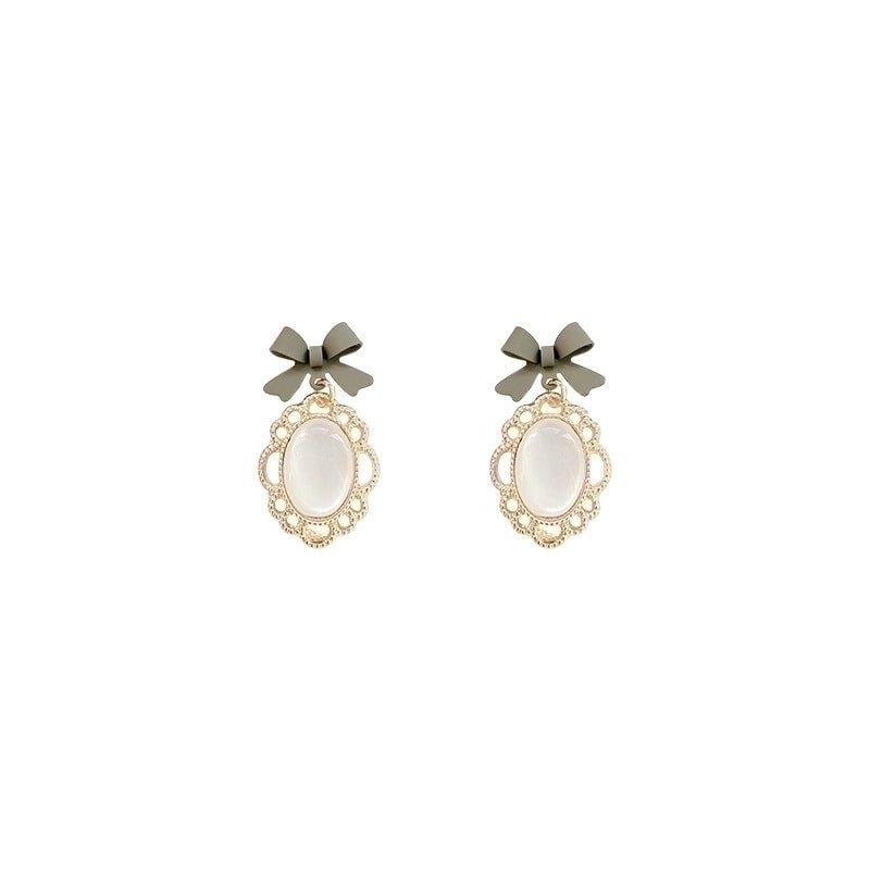 Sweet Star Flower Bow Knot Alloy Inlay Artificial Pearls Rhinestones Women's Earrings 1 Pair