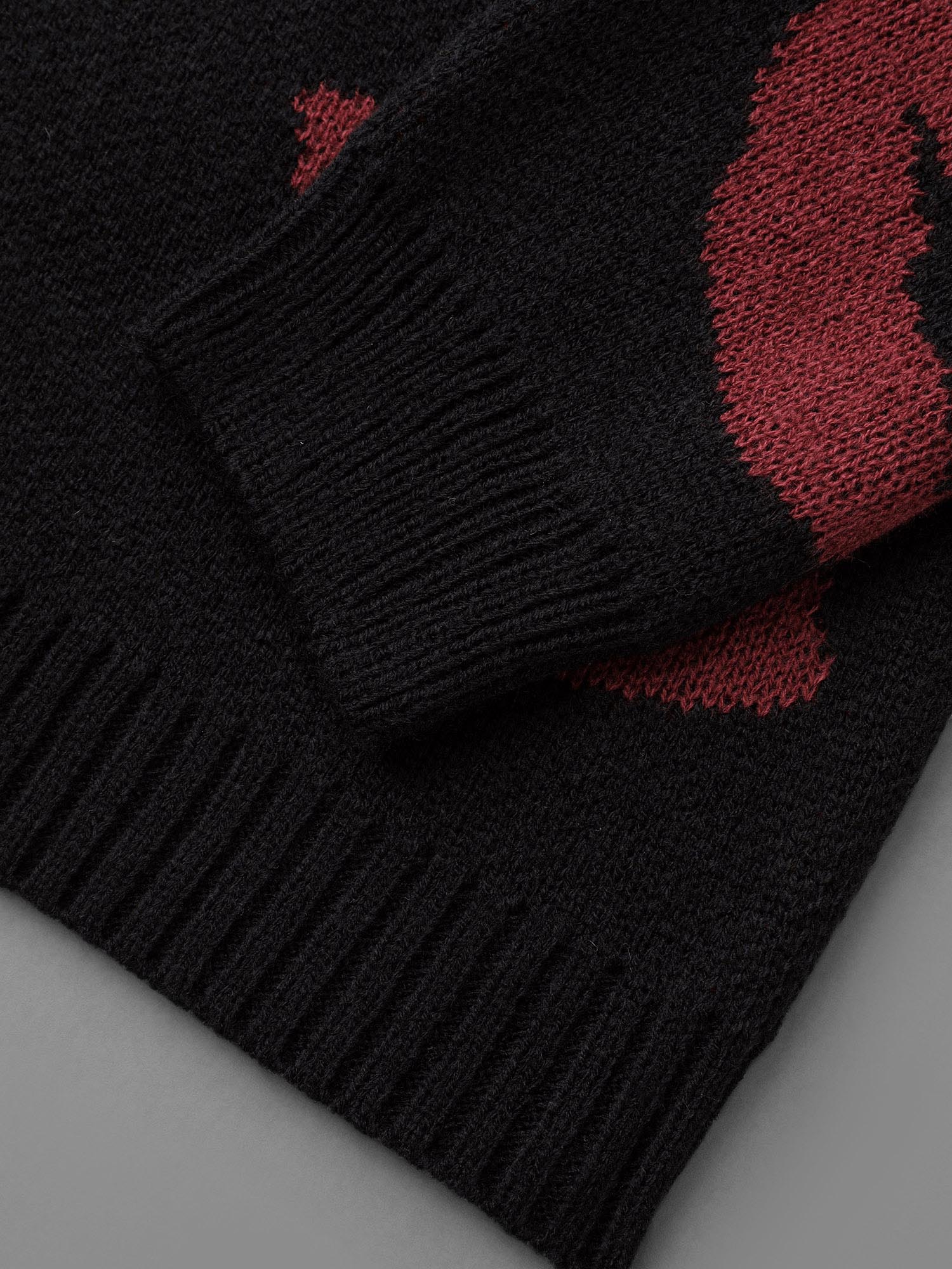 Lip Print Contrast Knit Pullover