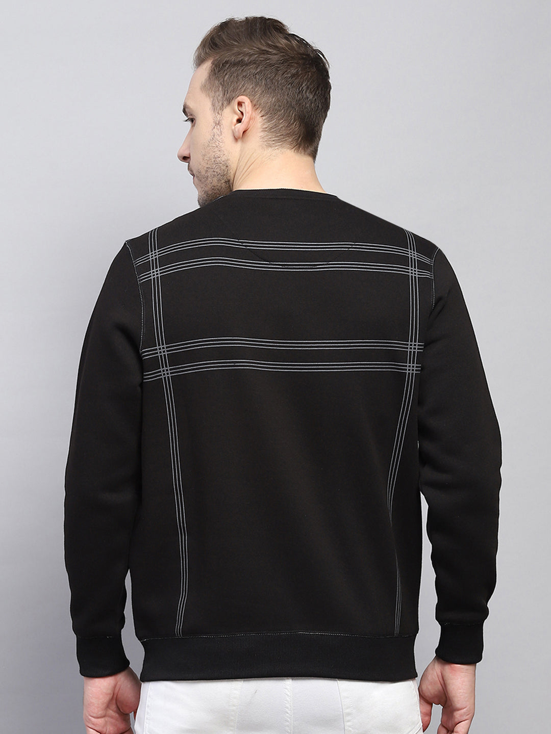 Men Black Printed Round Neck Full Sleeve Sweatshirt