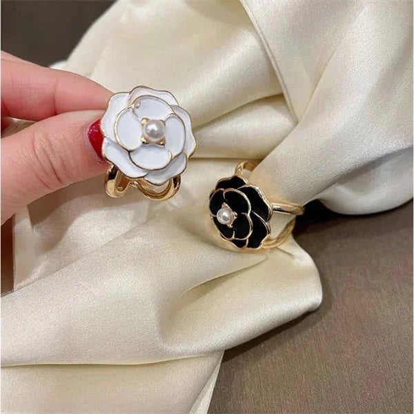 🔥Camellia Scarf Buckle