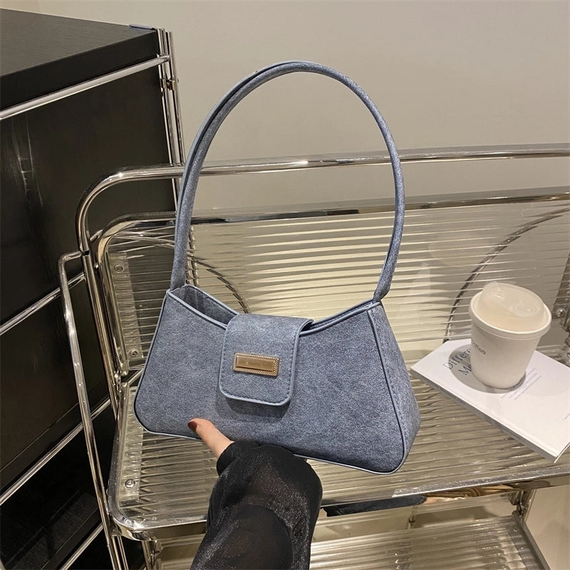 Women's Medium Pu Leather Solid Color Streetwear Zipper Underarm Bag