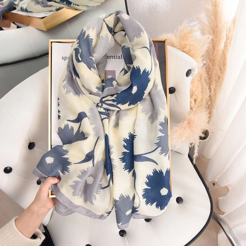 Women's Elegant Lady Ditsy Floral Rayon Polyester Printing And Dyeing Dyeing Floral Scarf Shawl