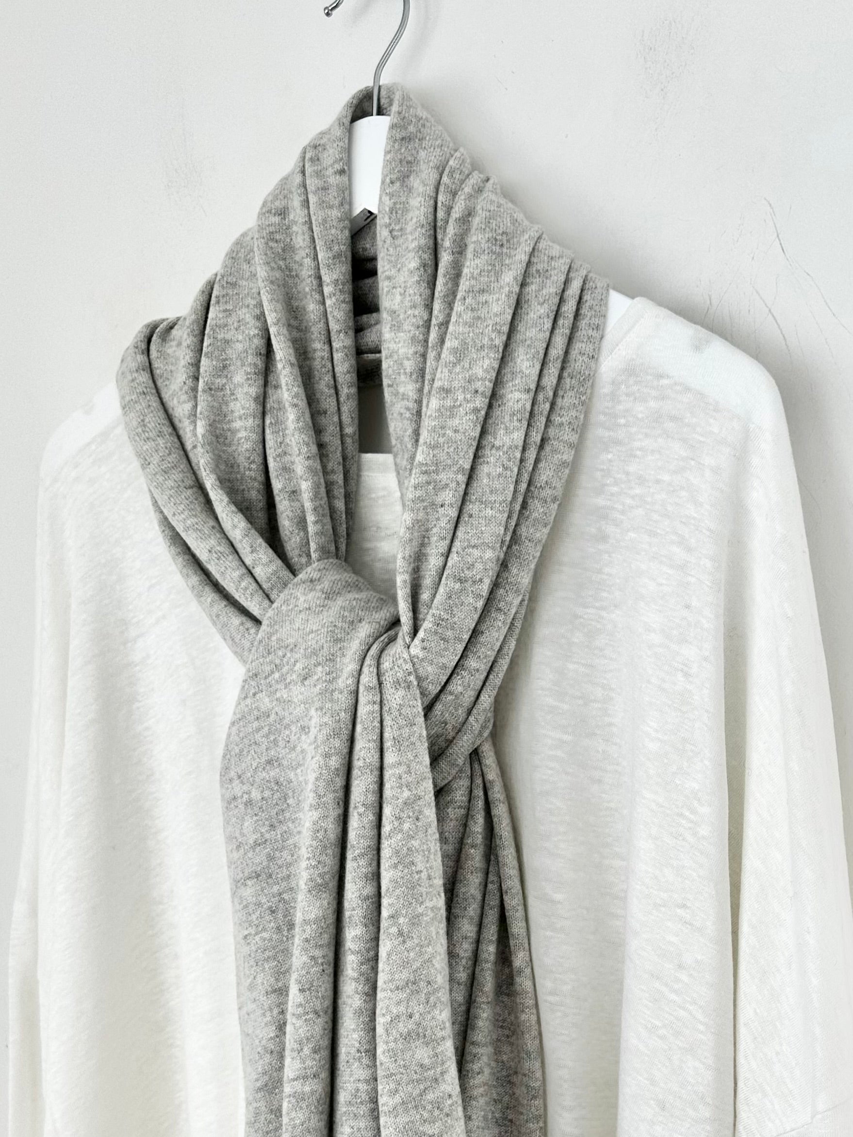 large cashmere scarf- grey marle