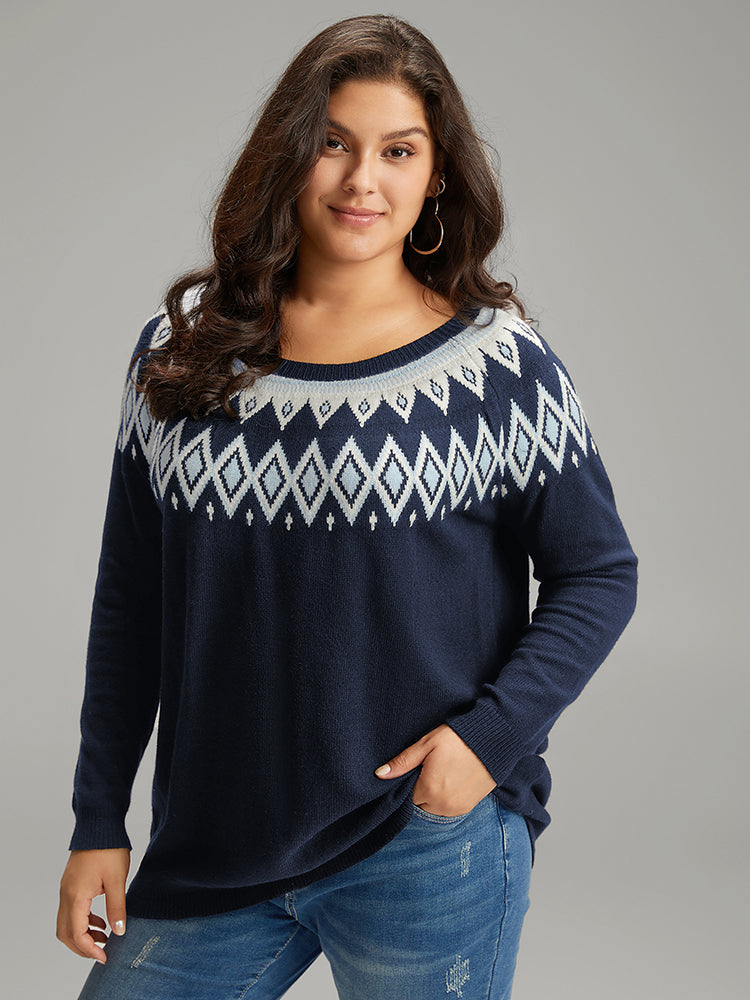 Supersoft Essentials Geo Contrast Raglan Sleeve Pullover