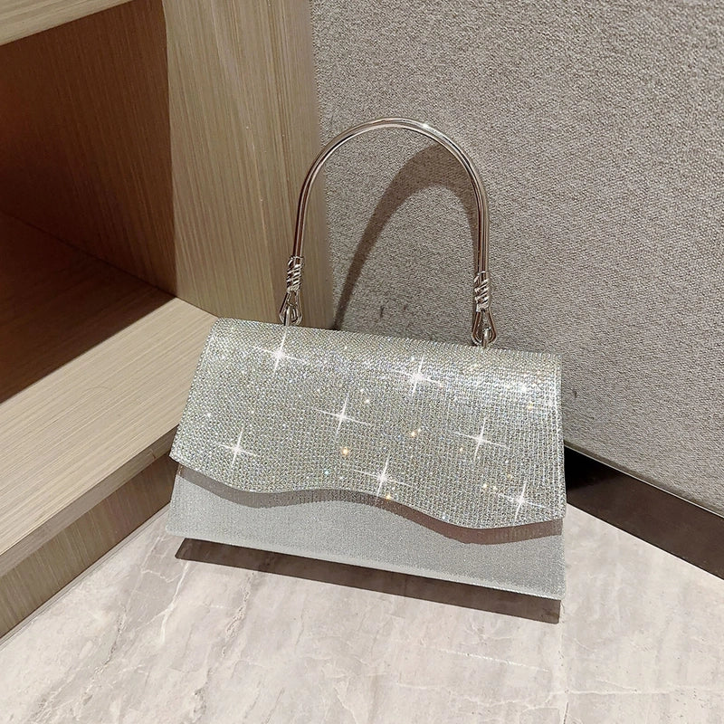 Women's Small Polyester Solid Color Elegant Vintage Style Rhinestone Flip Cover Evening Bag