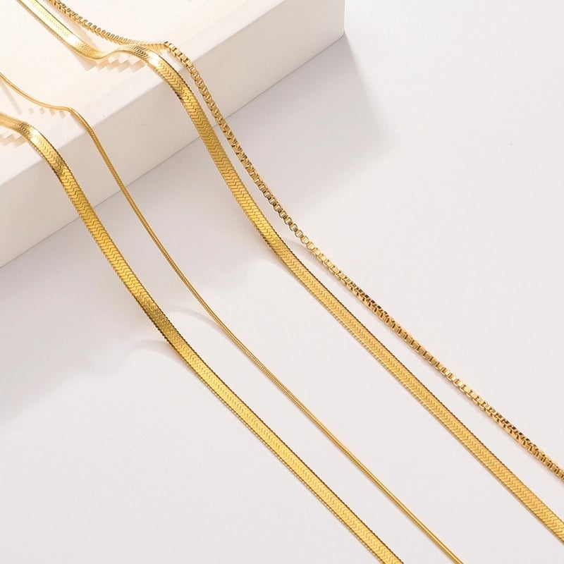 Minimalist Geometric Solid Color Titanium Steel Necklace