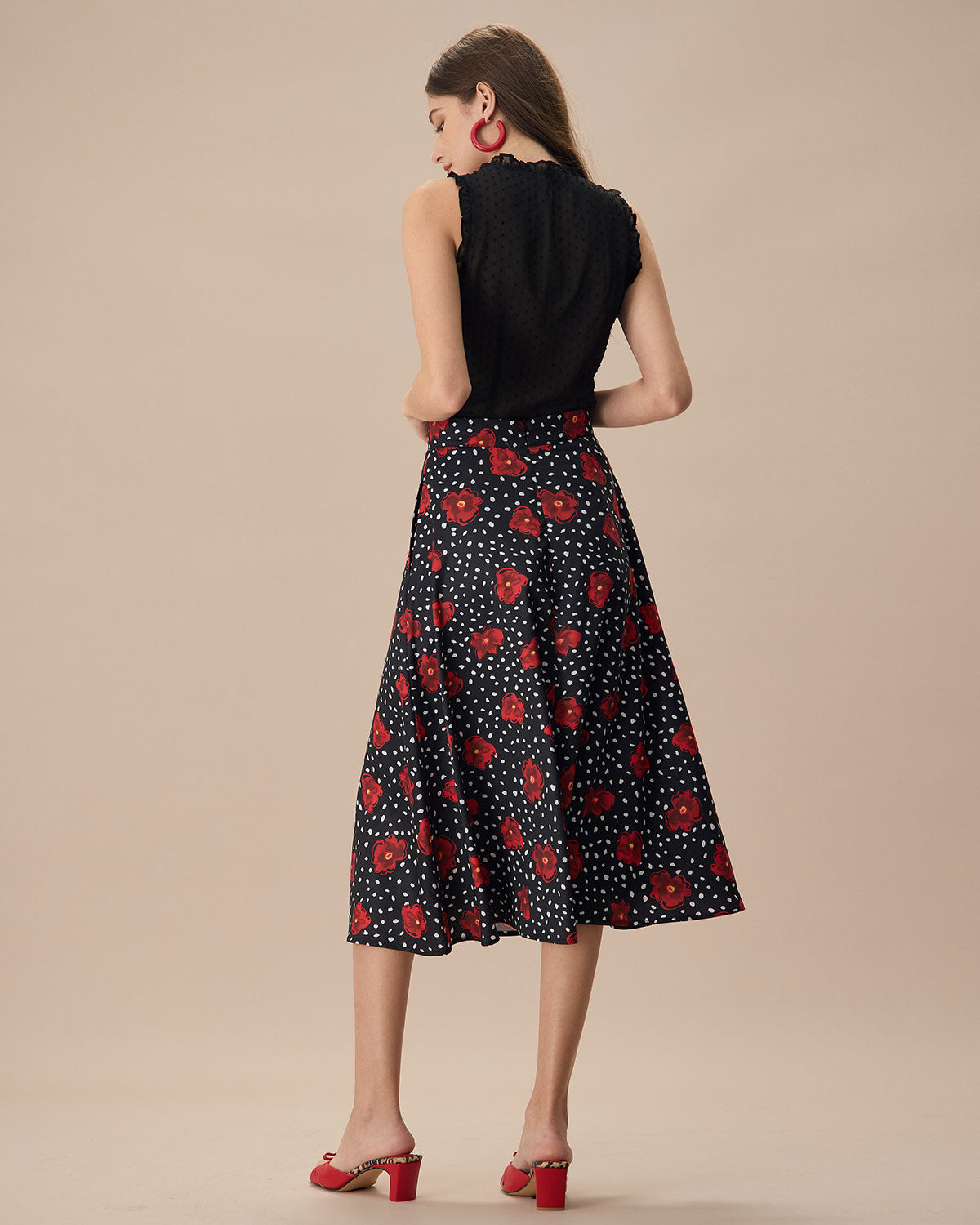The Black High-Waisted Floral Pocket Midi Skirt