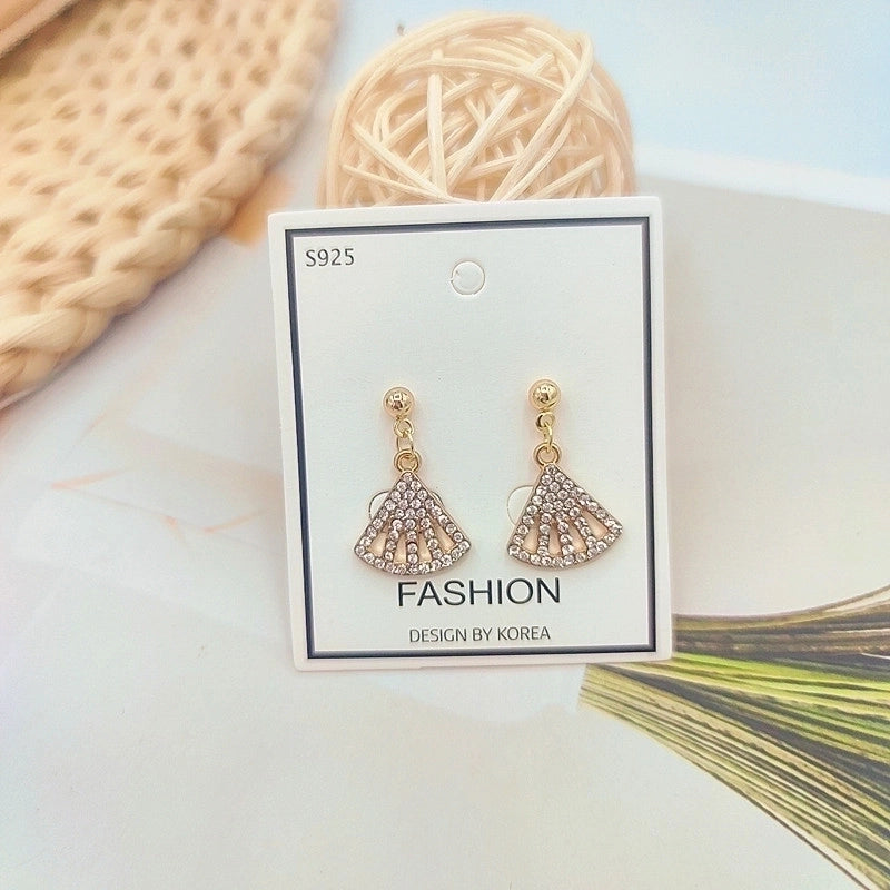 1 Pair Fashion Flower Butterfly Bow Knot Inlay Alloy Artificial Pearls Rhinestones Shell Earrings