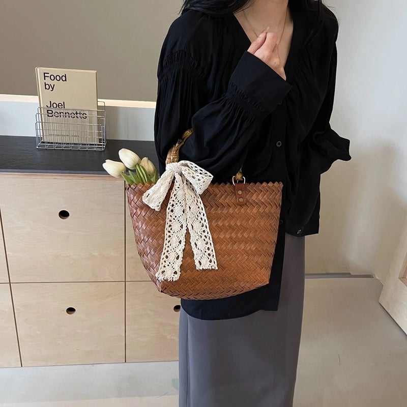 Women's Medium Straw Solid Color Vacation Beach Weave Open Straw Bag