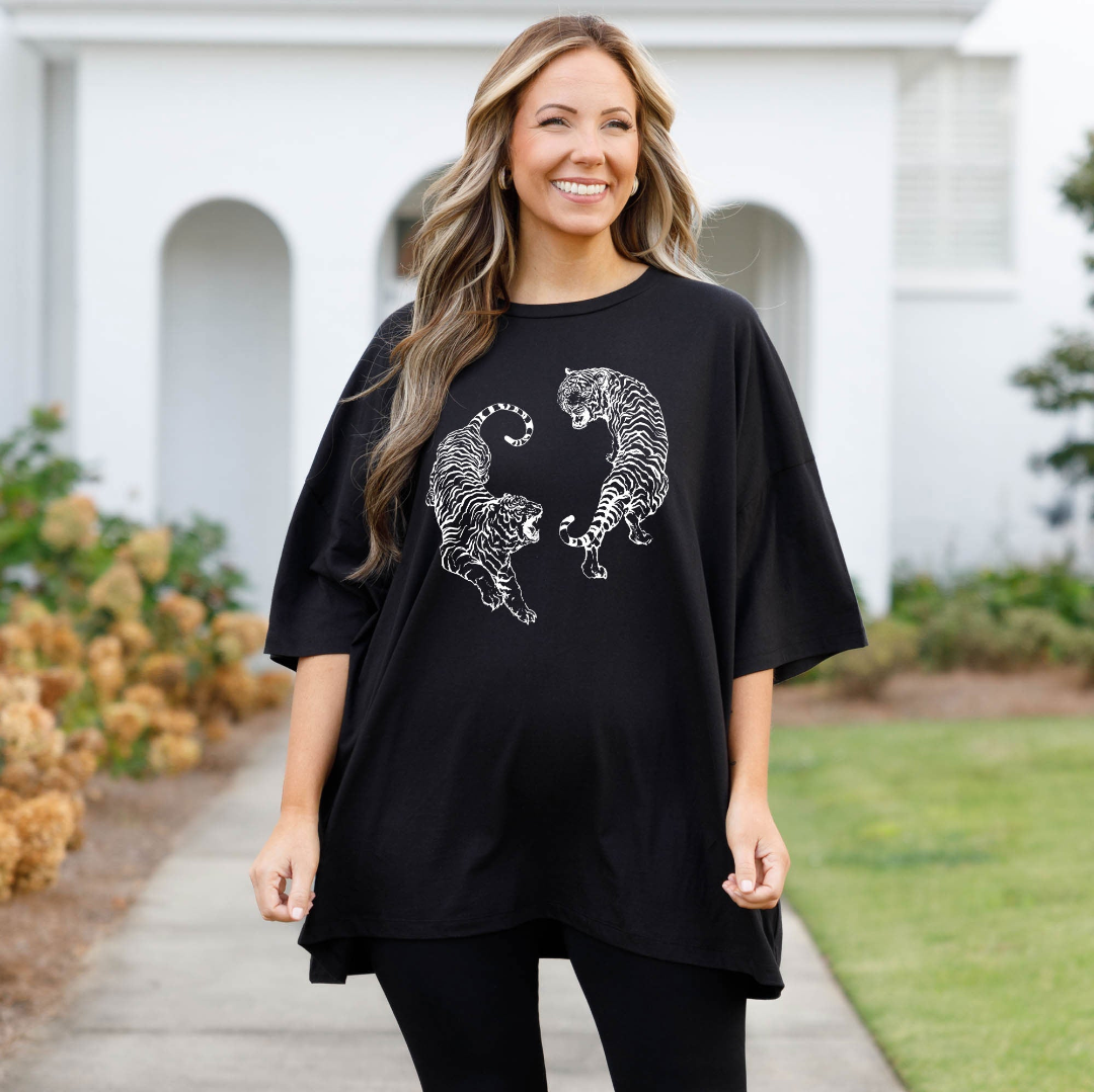 Roar Loudly Boyfriend Tee. Black