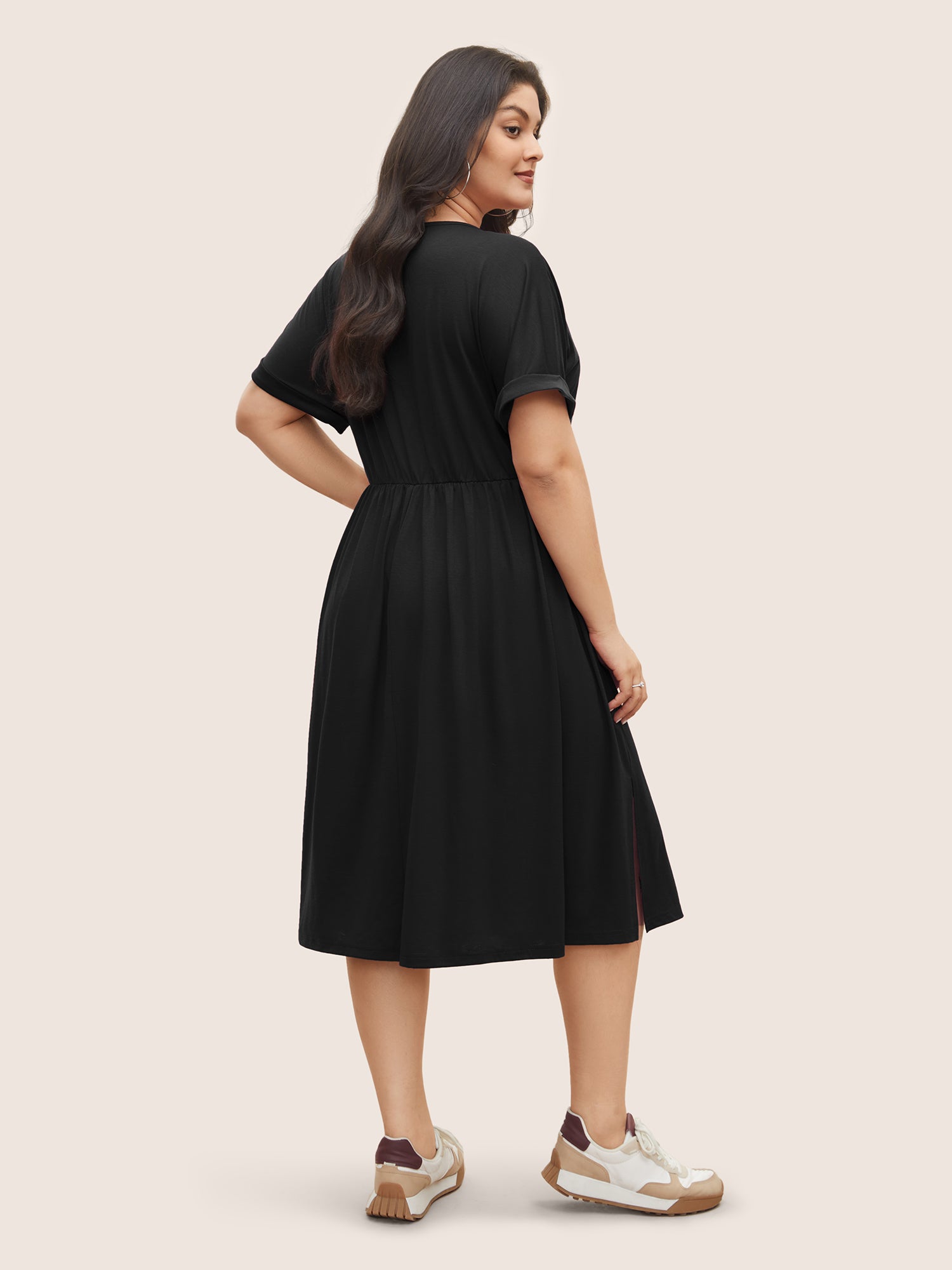 Supersoft Essentials Solid Pocket Cuffed Sleeve Dress