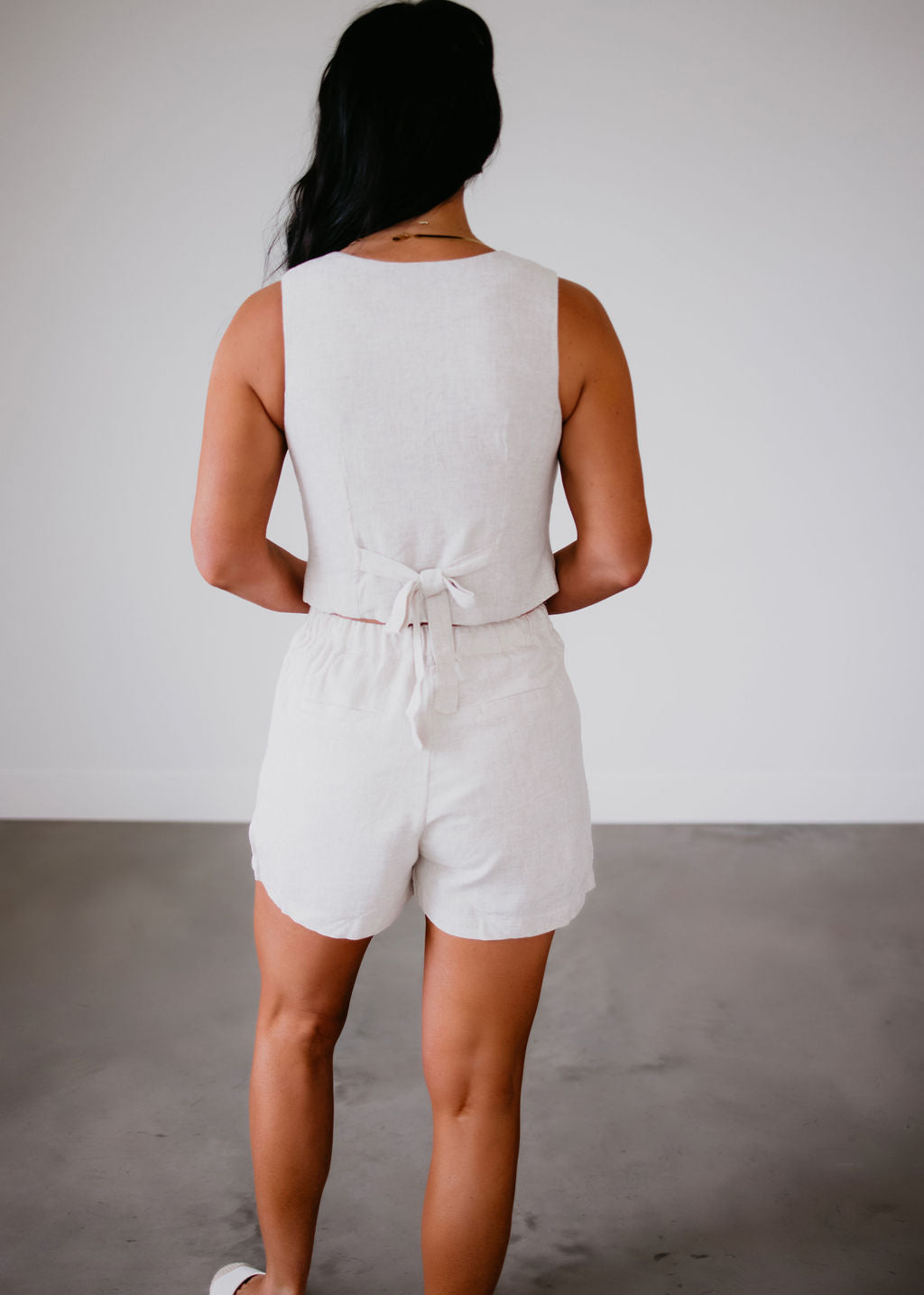 Dana Linen Cropped Vest