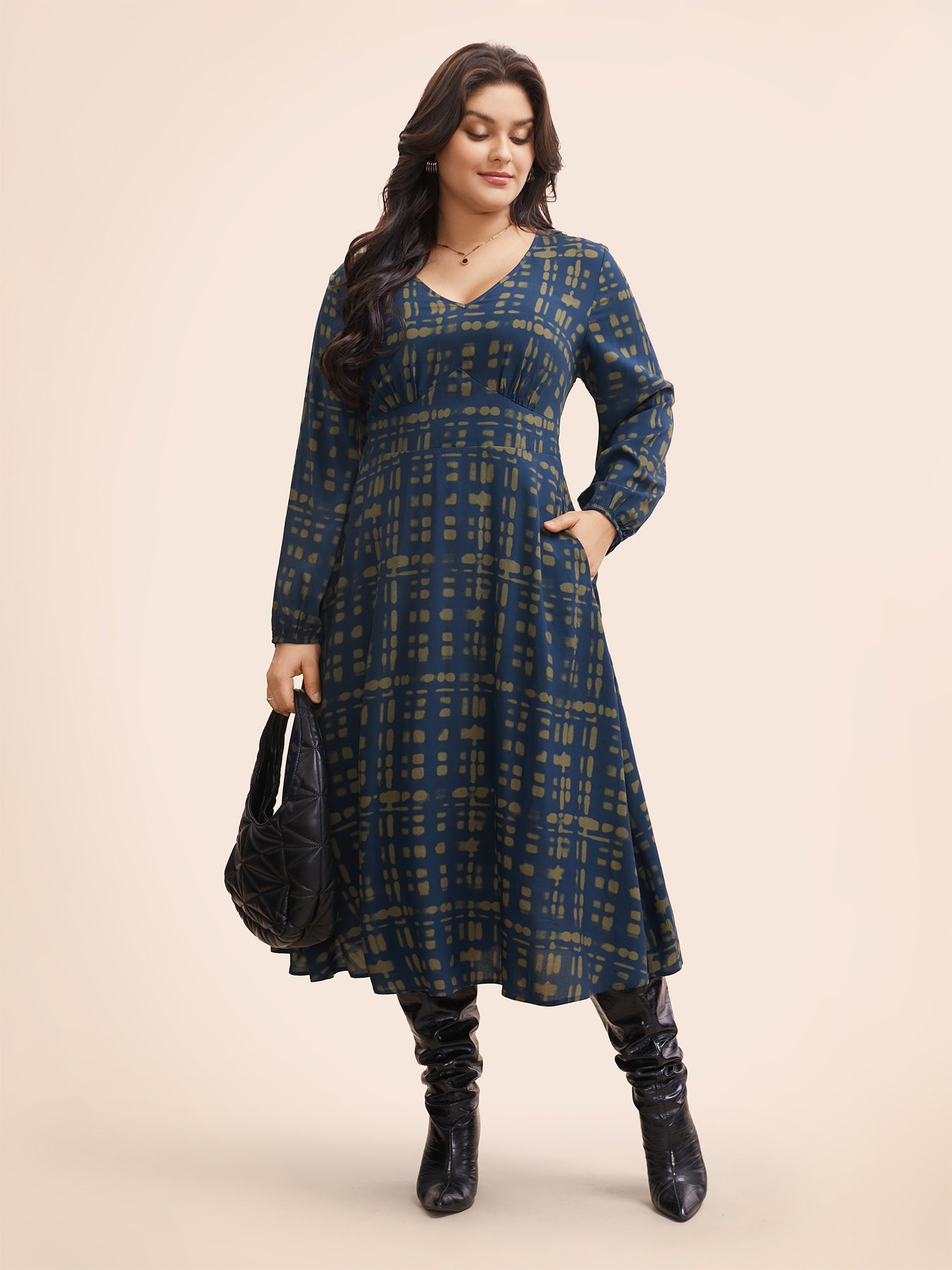 V Neck Plaid Lantern Sleeve Dress