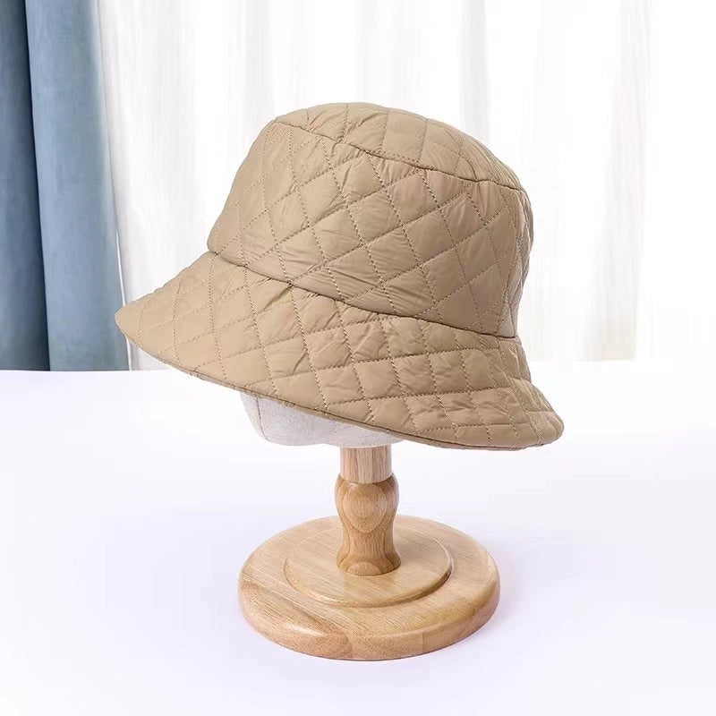Ultra-light Down Cotton Checkered New Fisherman Hat For Men And Women With Autumn And Winter Warm Korean Net Red Basin Hat