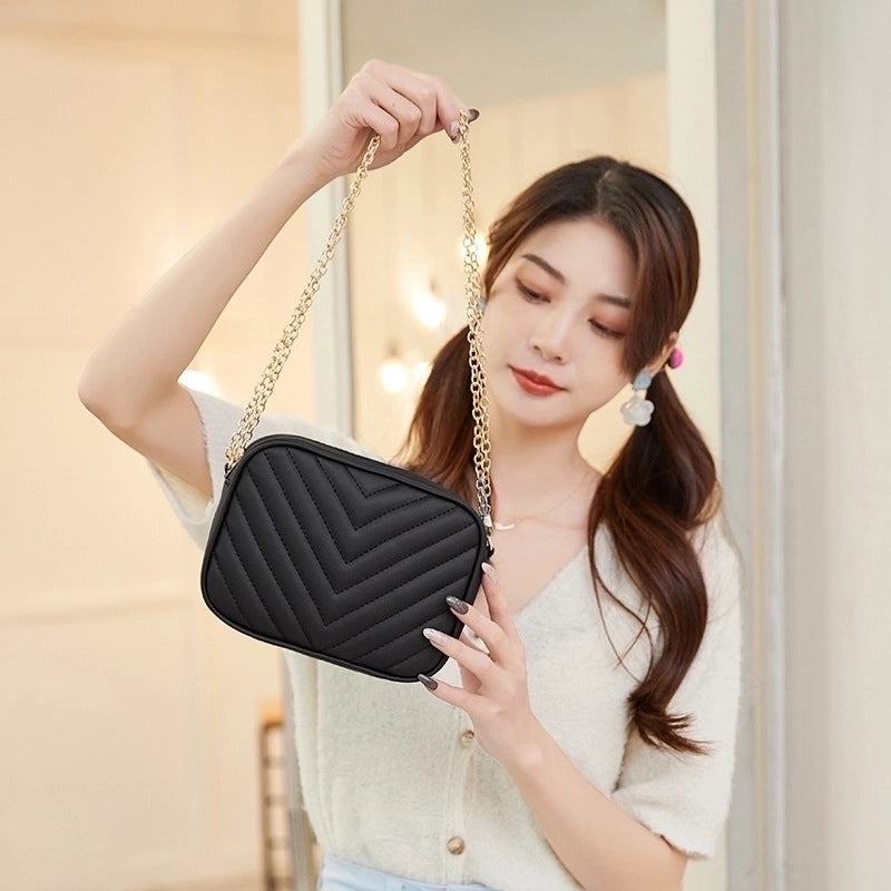 Women's Medium Pu Leather Solid Color Elegant Zipper Crossbody Bag