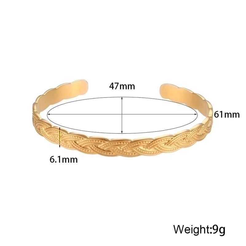 Retro Stripe Heart Shape 304 Stainless Steel 18K Gold Plated Bangle In Bulk