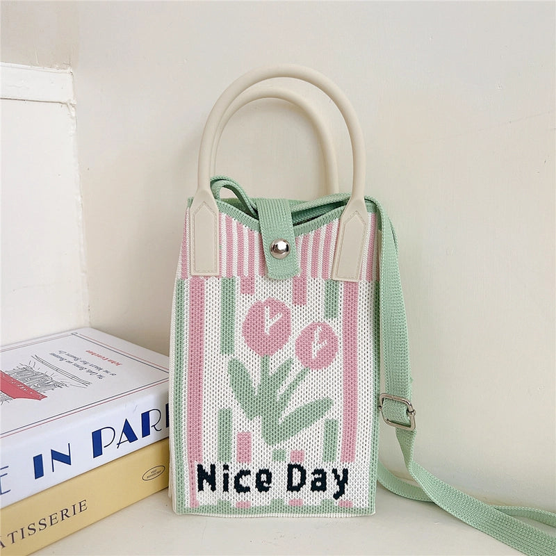 Women's Small Knit Cat Vintage Style Classic Style Bucket Buckle Handbag