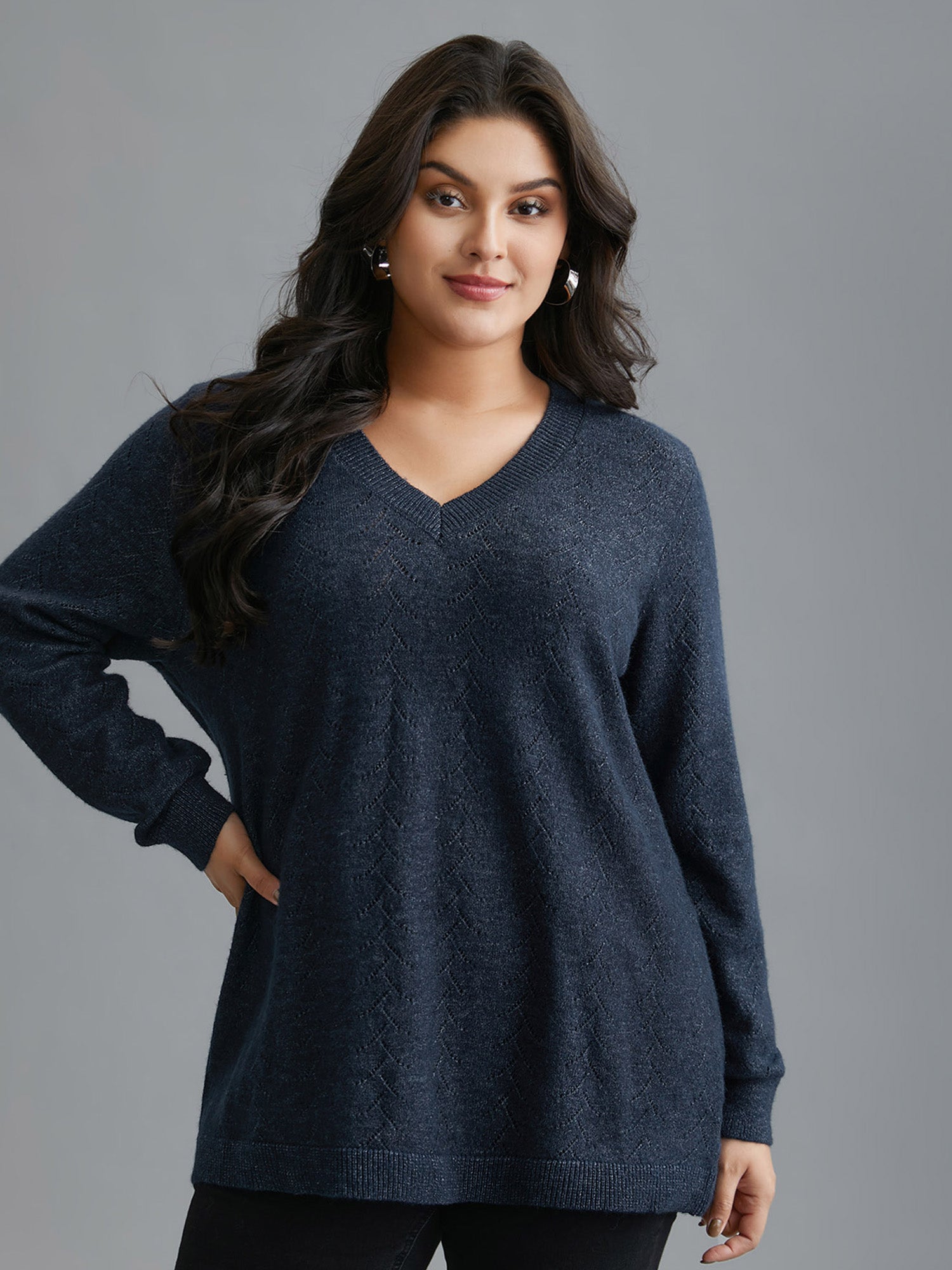 Hollowed-Out-Back Bows V-Neck Pullover