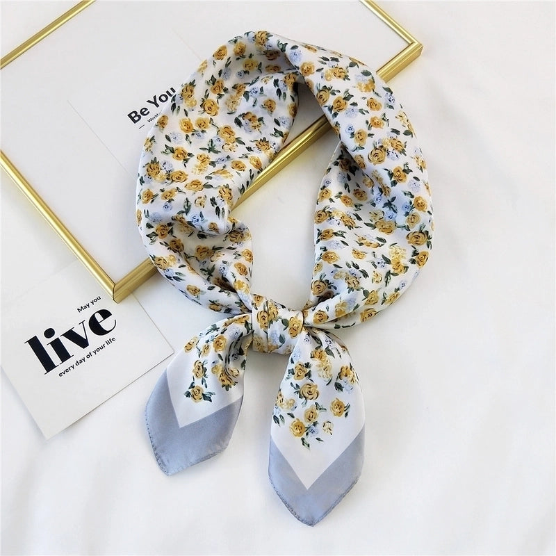 Clashing Color Floral Pringting Silk Square Scarf