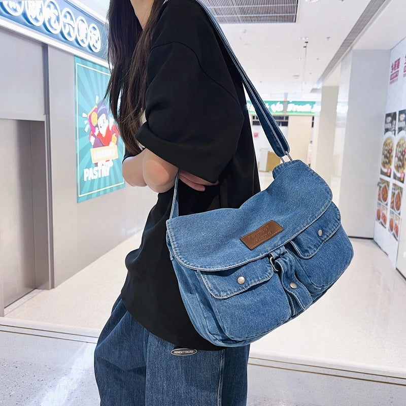 Women's Medium All Seasons Denim Classic Style Shoulder Bag