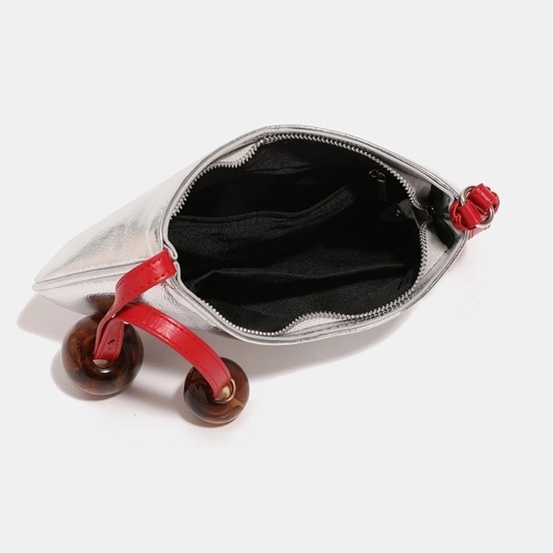 Women's Small Pu Leather Solid Color Streetwear Zipper Underarm Bag