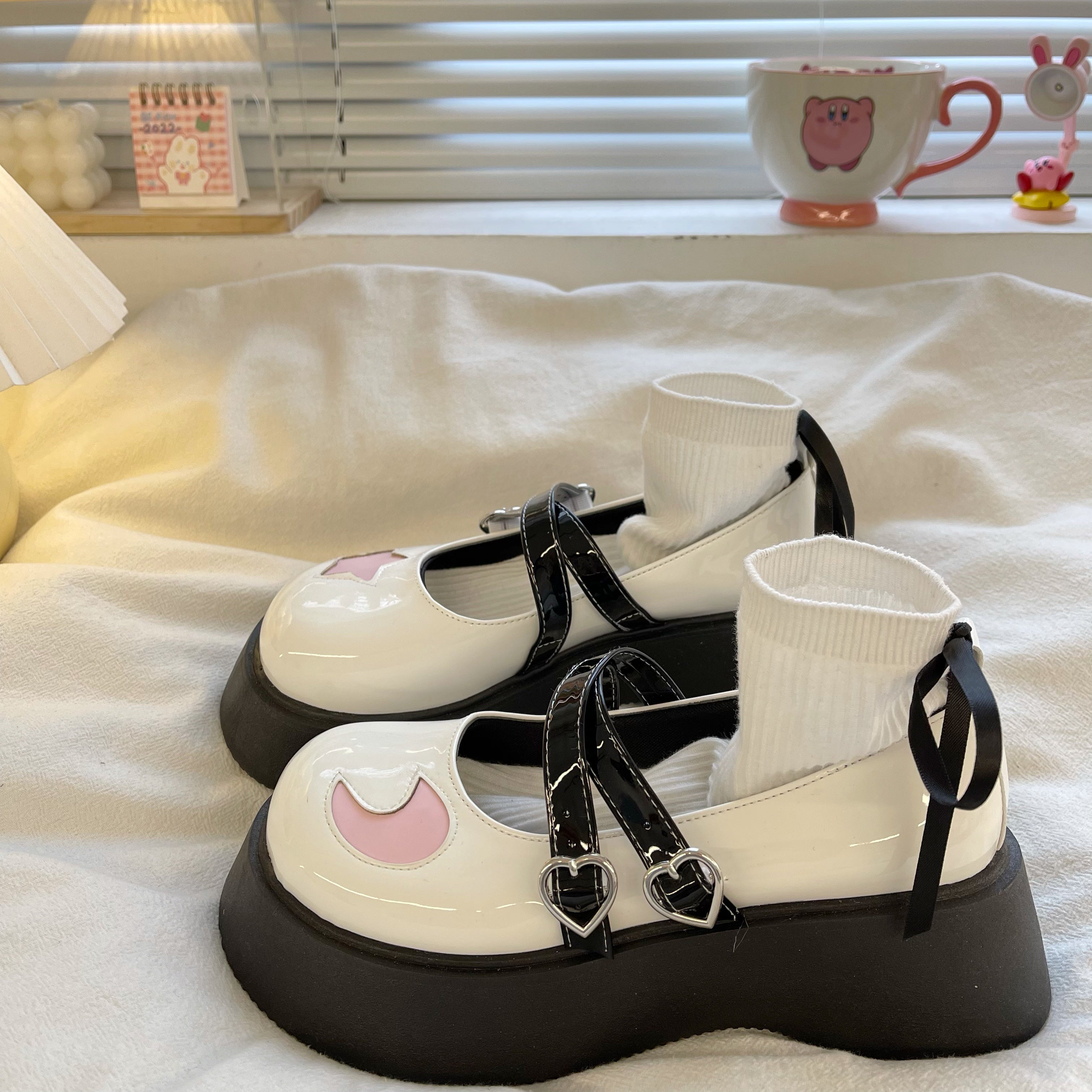 white jk leather shoes