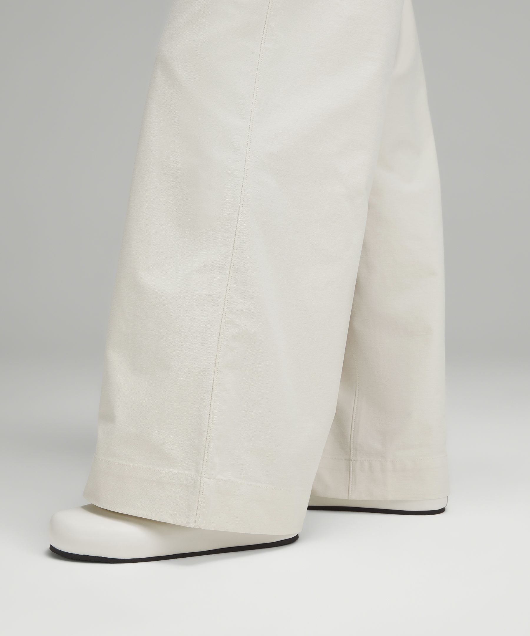 City Sleek Utilitech Extra-Wide-Leg Pant Regular