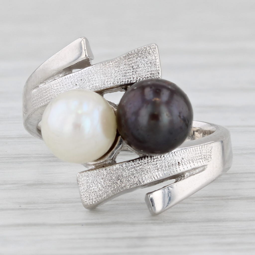 Cultured Black & White Pearl Bypass Ring 14k White Gold Size 3.5