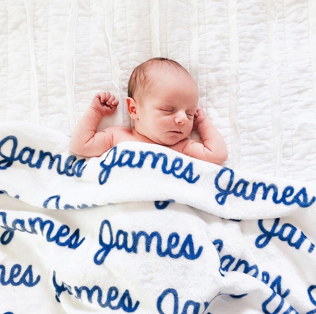 🎁BUY 2 FREE SHIPPING🎁 High Quality Personalized Super Soft Name Family Blanket