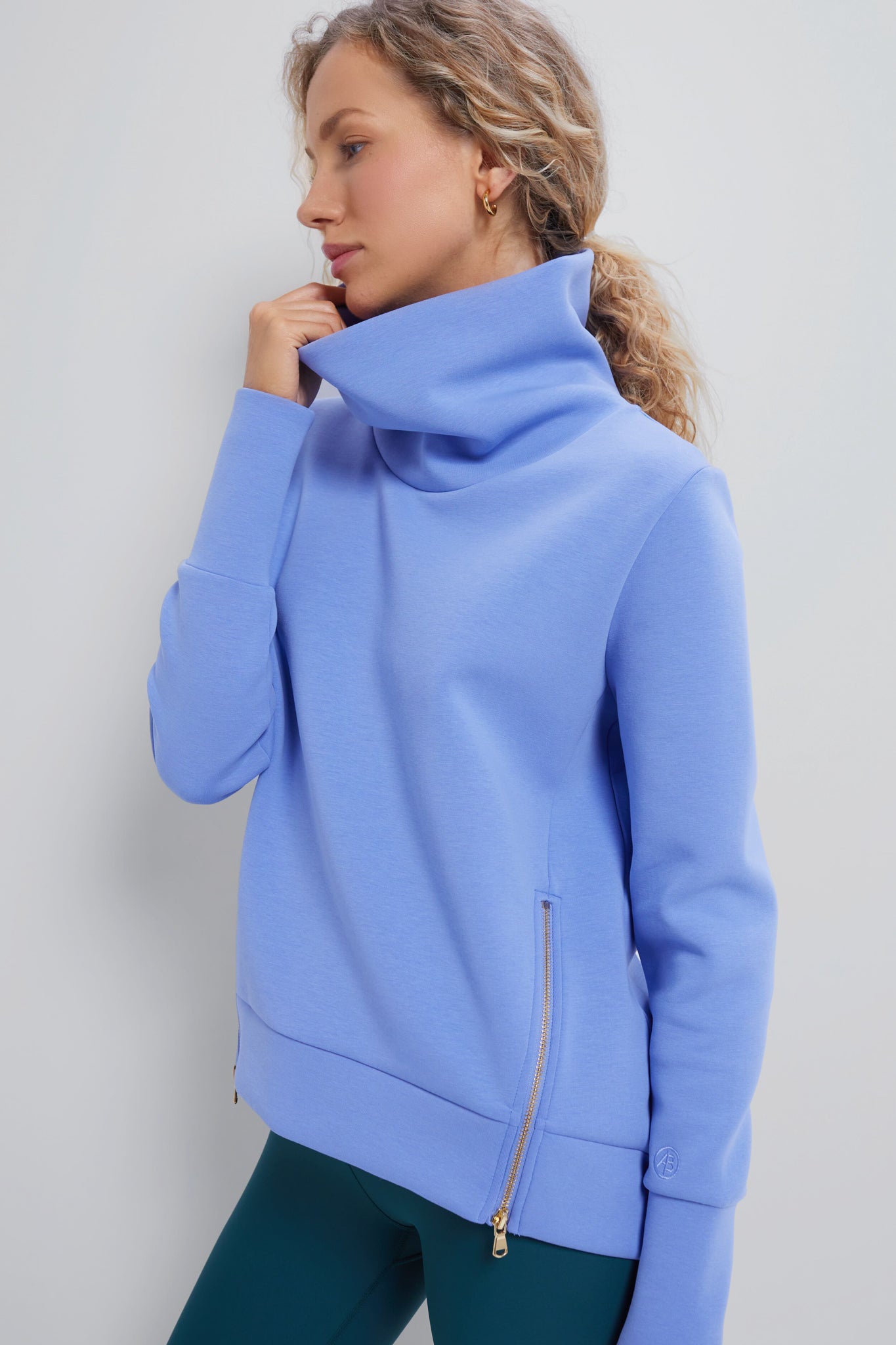 Violet Everyday Pullover