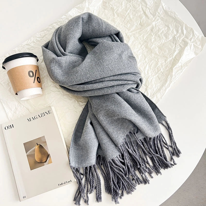 Women's Elegant Minimalist Color Block Imitation Dehaired Angora Tassel Scarf