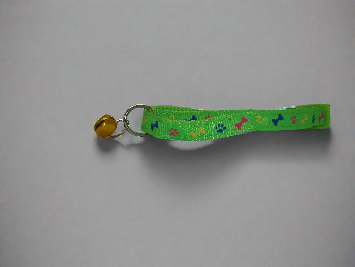 Cat collar with bell