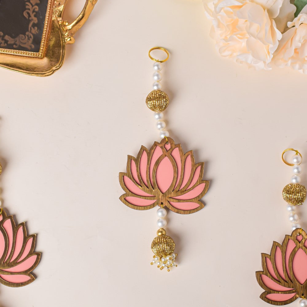 Peach Lotus Wall Hanging Set Of 4