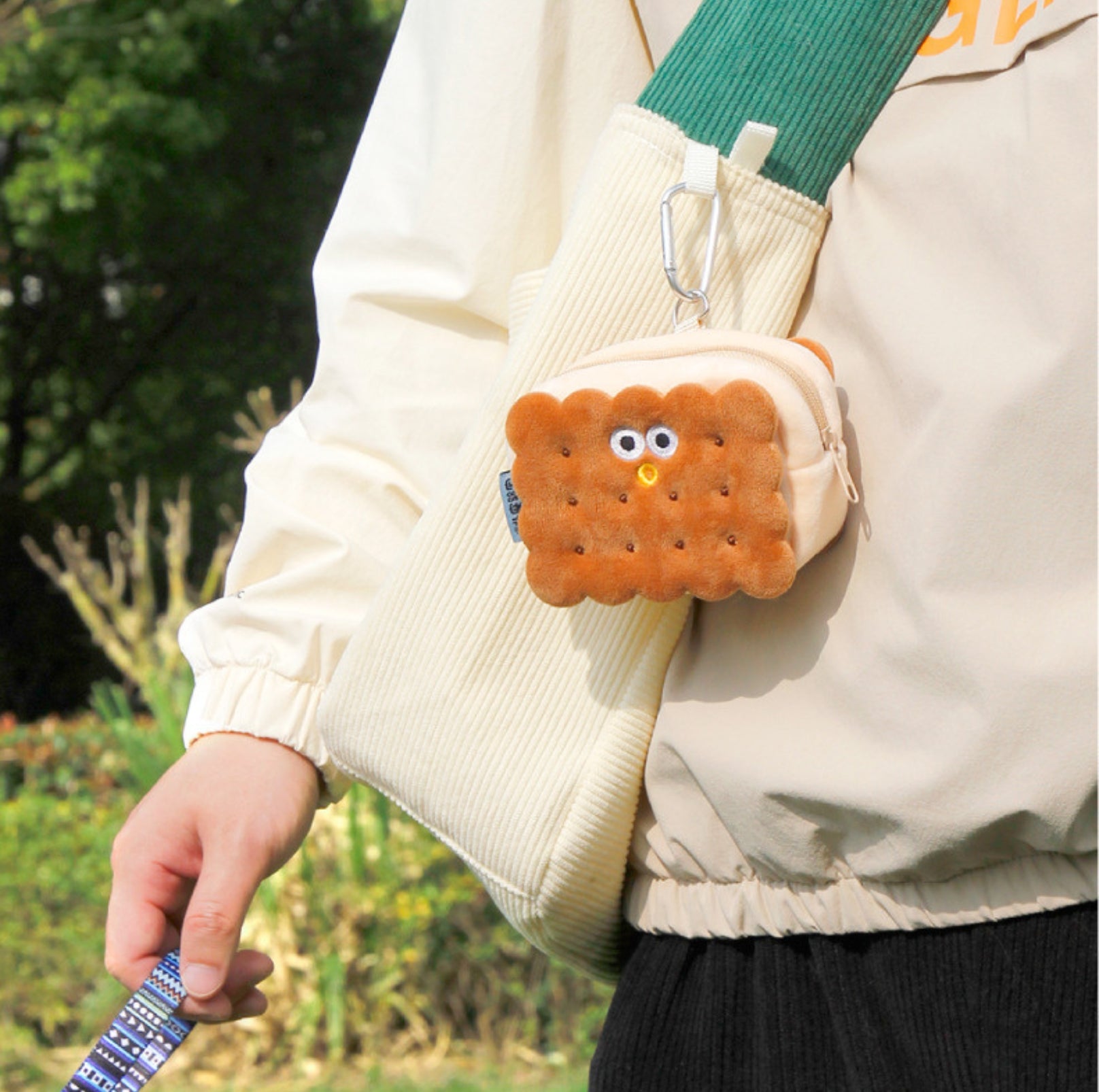PurLab Biscuit-Shaped Pet Waste Bag Holder