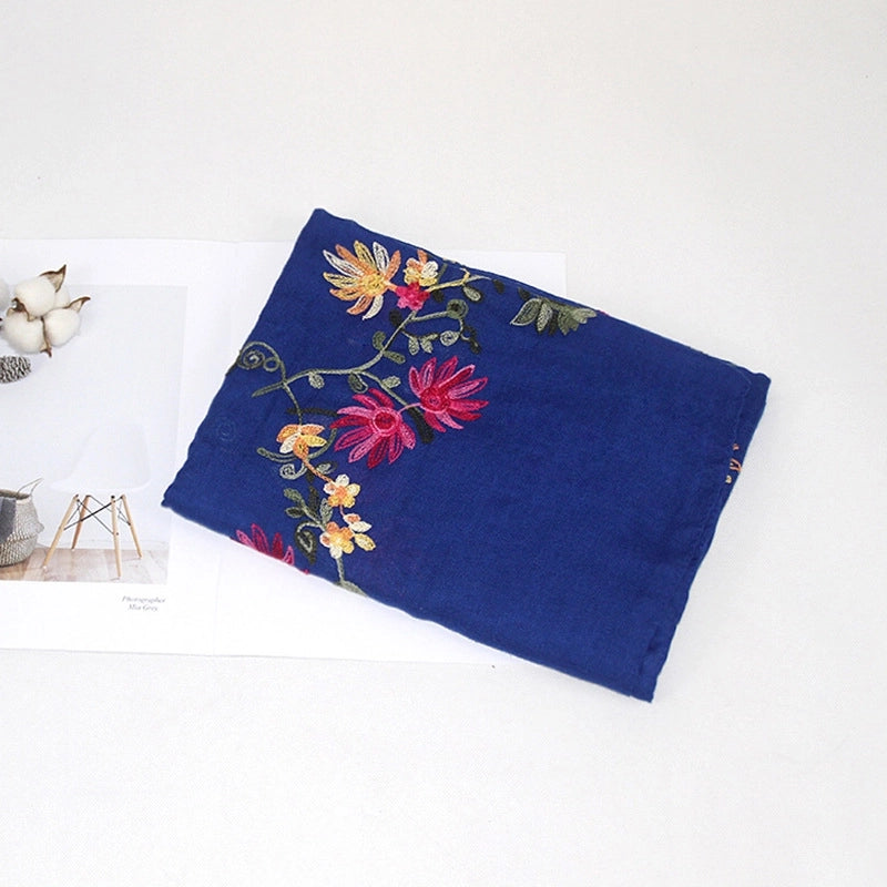 Women's Classic Style Flower Cotton And Linen Embroidery Scarf