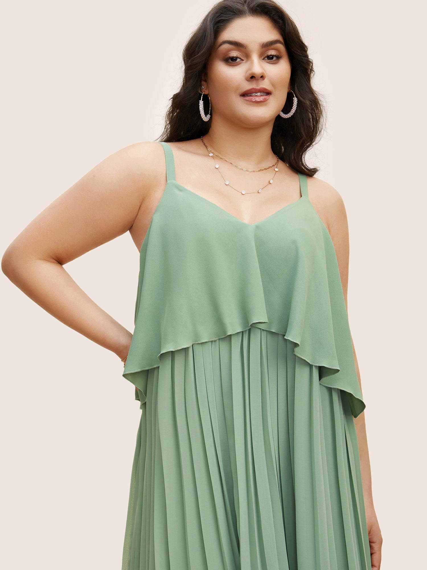 Plain Tiered Ruffles Pleated Cami Dress