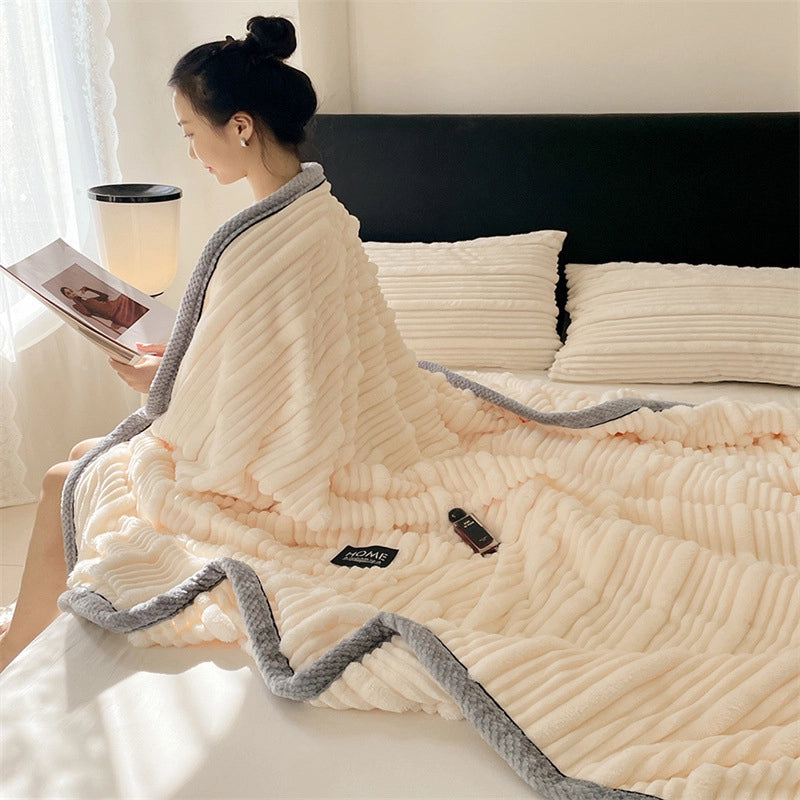 Casual Elegant Animal Heart Shape Milk Fiber Blanket Bedding