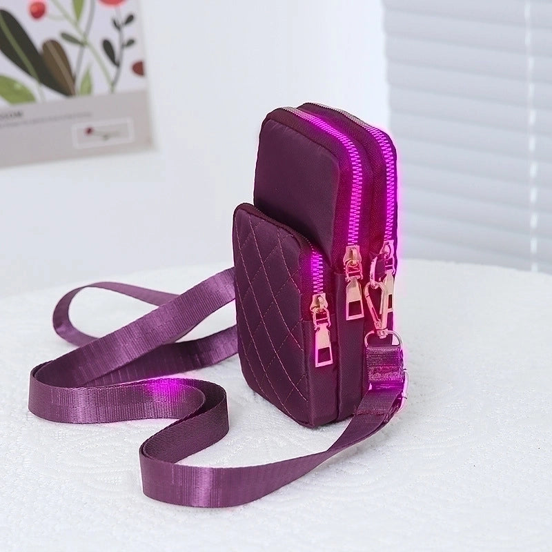 Women's Medium Nylon Solid Color Lingge Basic Square Zipper Square Bag