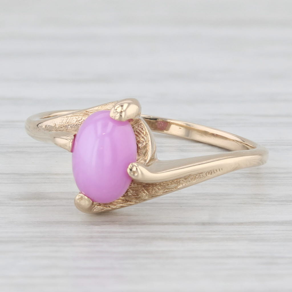 Lab Created Star Ruby Cabochon Solitaire Bypass Ring 14K Yellow Gold Ring Size 6
