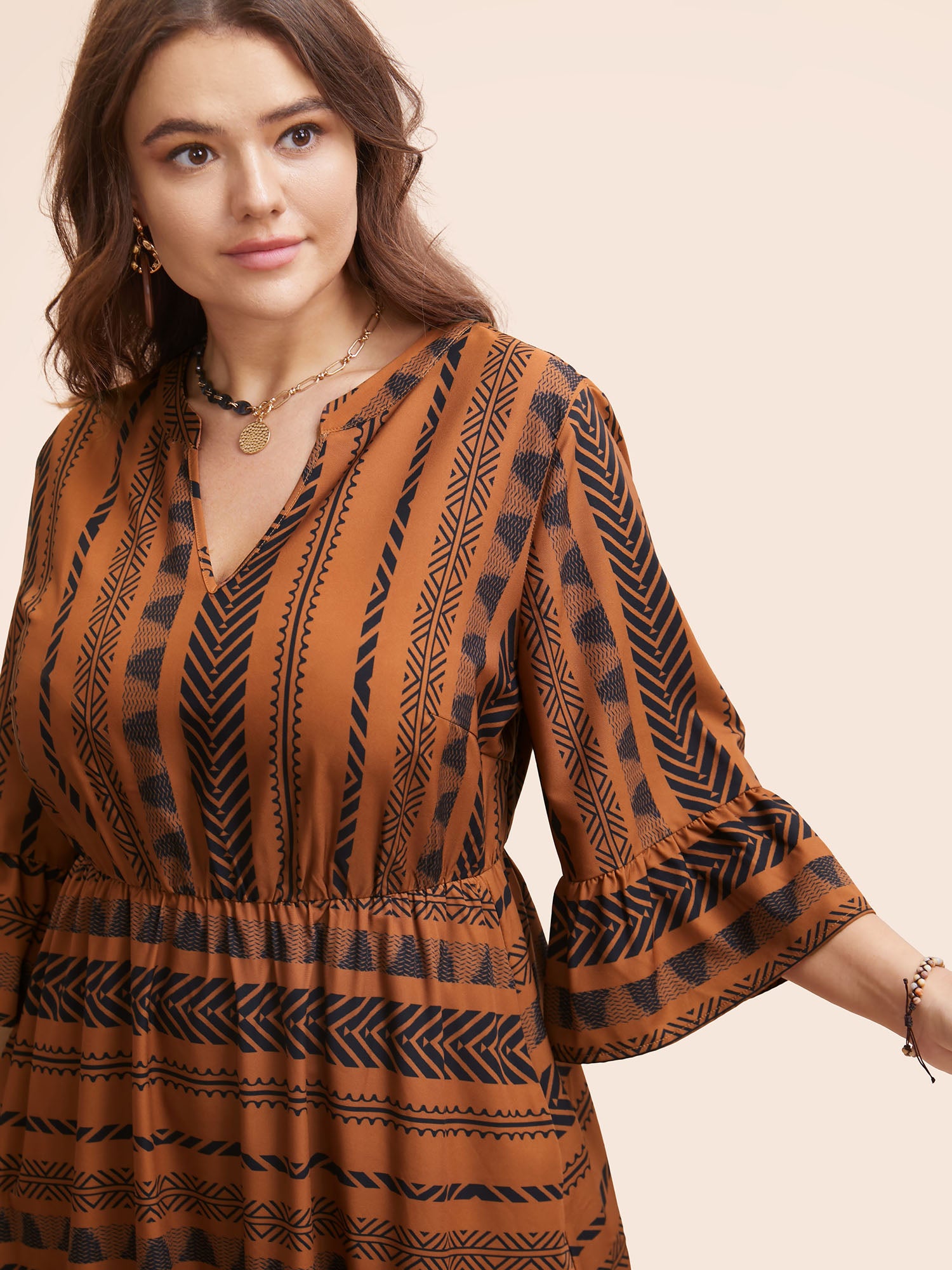 Notched Bandana Geometric Ruffle Sleeve Dress