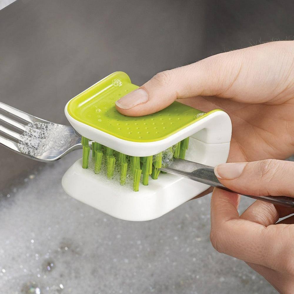 BladeBrush Knife & Cutlery Cleaning Brush