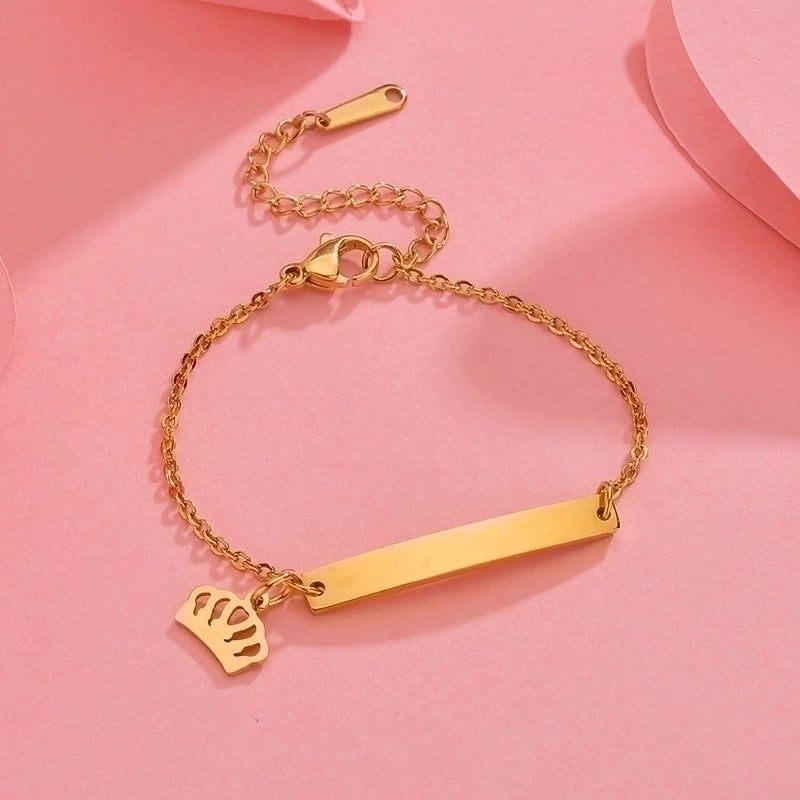 Fashion Geometric 304 Stainless Steel Titanium Steel 18K Gold Plated No Inlaid Bracelets In Bulk