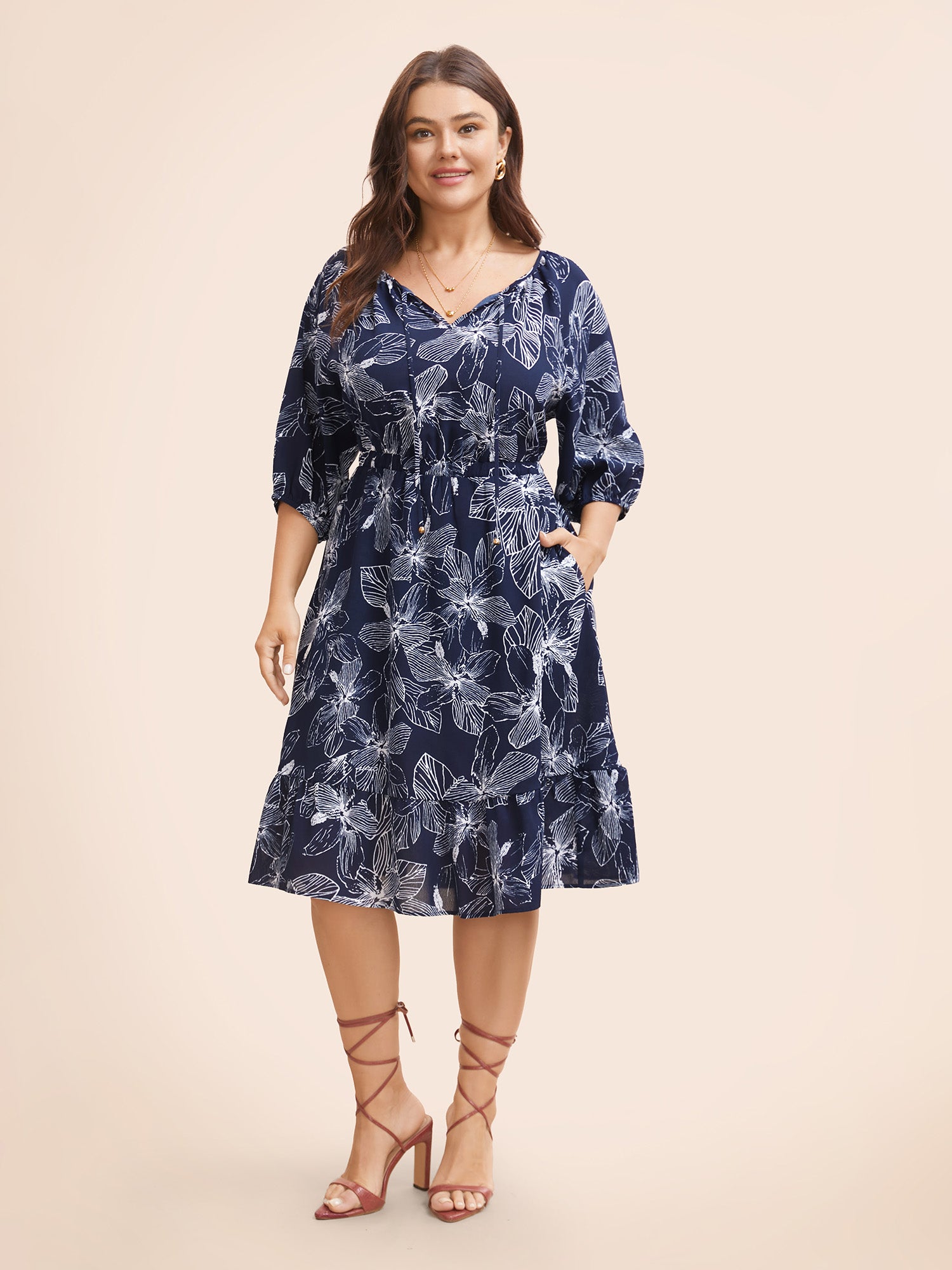 Silhouette Floral Print Tie Knot Dress