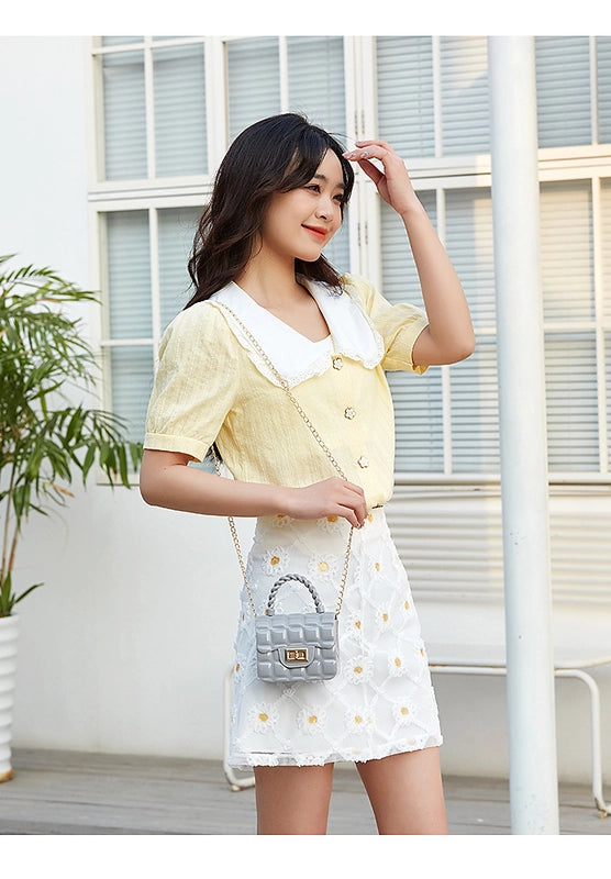 Women's Small PVC Solid Color Lingge Streetwear Lock Clasp Jelly Bag