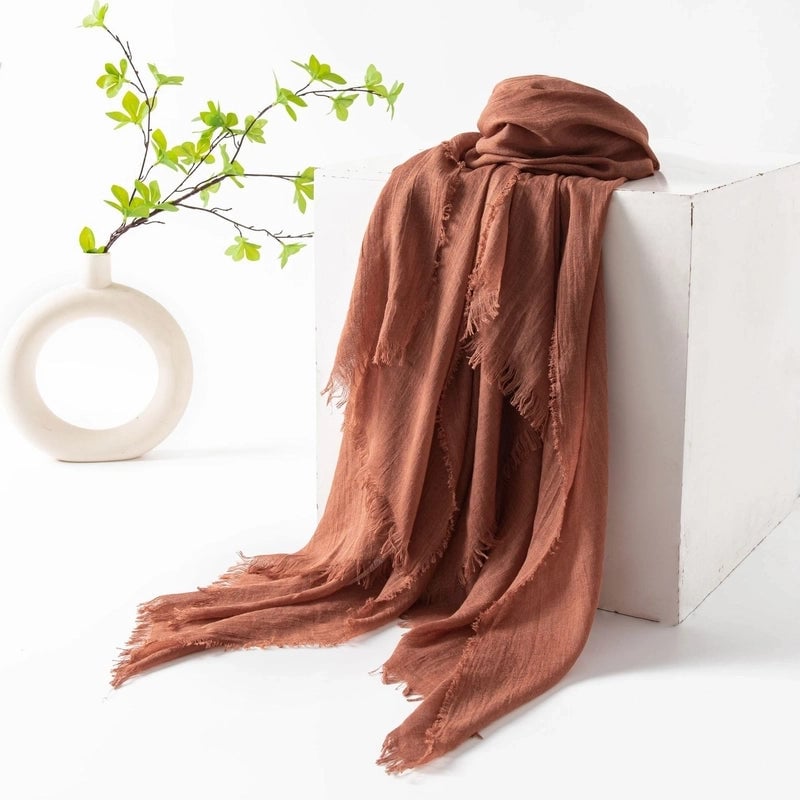 Women's Minimalist Solid Color Polyester Silk Scarf